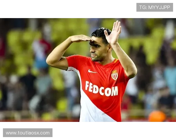 图尔与朗斯的对决结果揭晓谁将成为胜者的荣耀之师